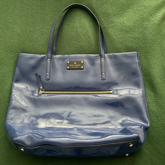 kate spade Handbags - Kate Spade Tote